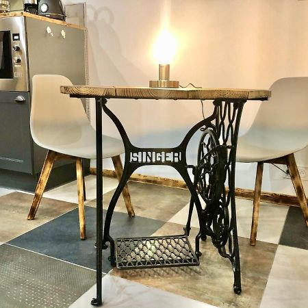 Studio Cocooning Spa, Lit Xxl, Cour Exterieure Le Puy-en-Velay Zewnętrze zdjęcie