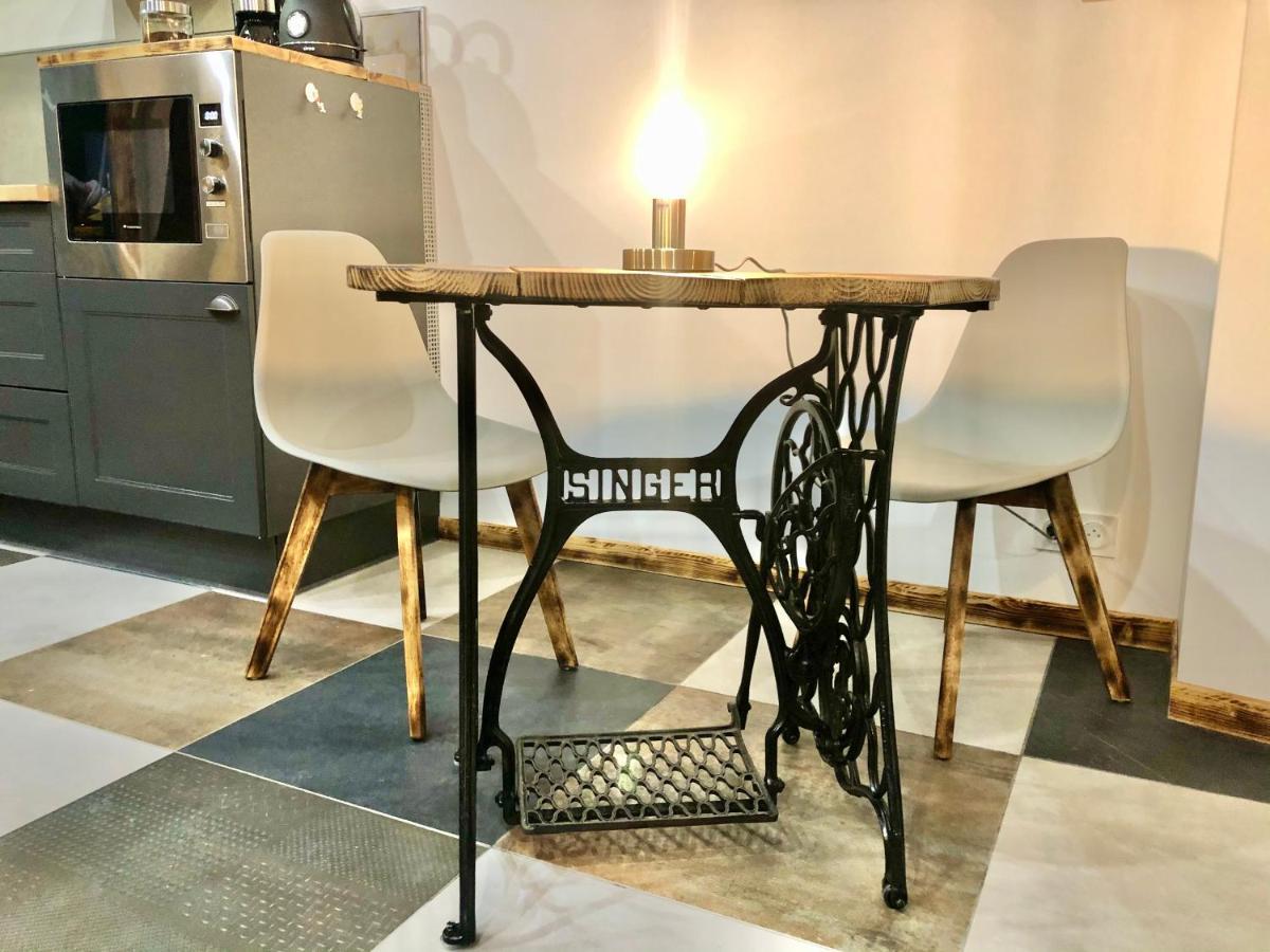 Studio Cocooning Spa, Lit Xxl, Cour Exterieure Le Puy-en-Velay Zewnętrze zdjęcie