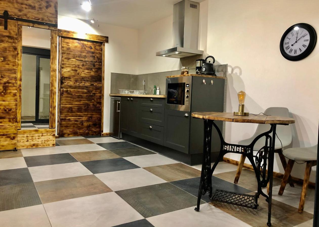Studio Cocooning Spa, Lit Xxl, Cour Exterieure Le Puy-en-Velay Zewnętrze zdjęcie